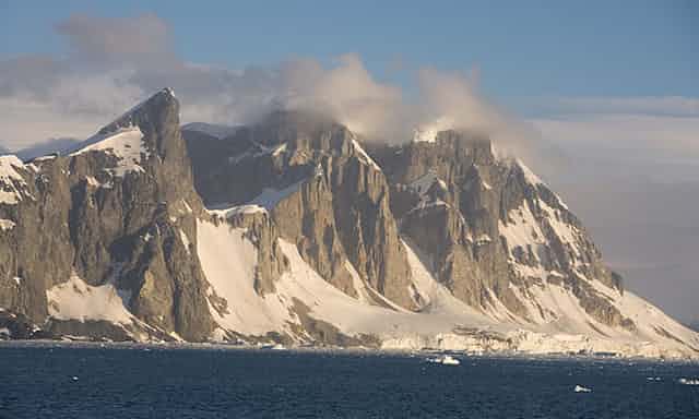 Scientists discover 91 volcanoes below Antarctic ice sheet