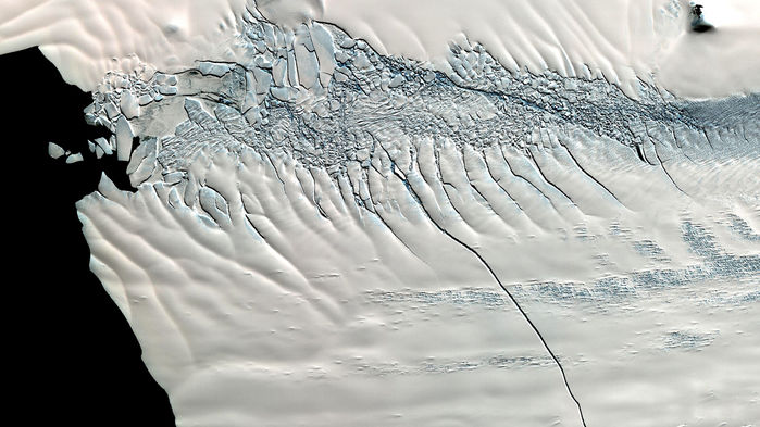 Discovery of recent Antarctic ice sheet collapse raises fears of a new global flood